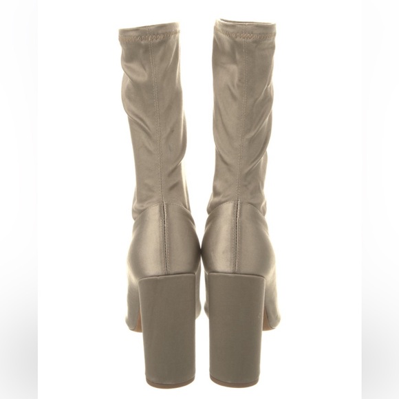 YEEZY Season 7 - Picture 4 of 6